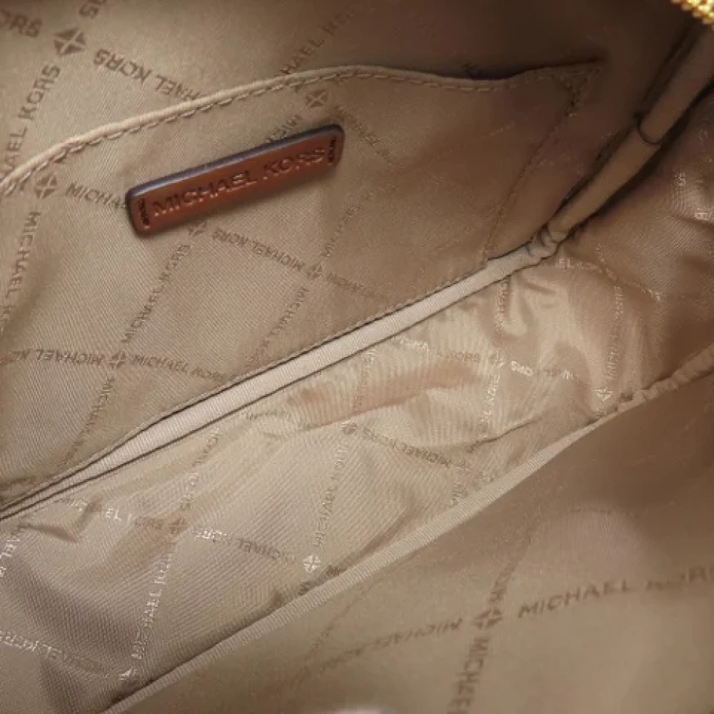 Michael Kors Pre-owned Canvas shoulder-bags Brown Dames