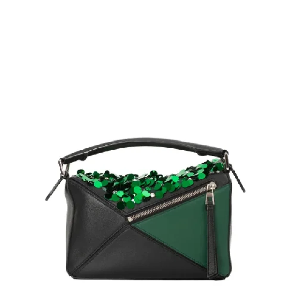 Loewe Pre-owned Fabric handbags Green Dames