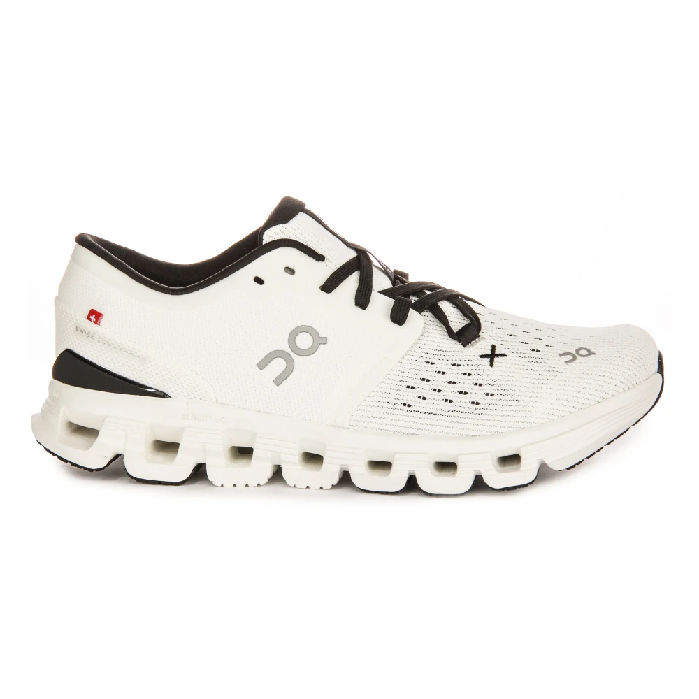 On Running Men's White Running Shoes,, Cloud X 4 Size 10