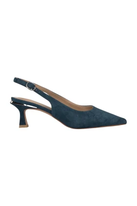 Heelless Leather Pump