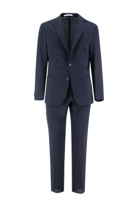 costume-italien-ajuste-a-un-bouton