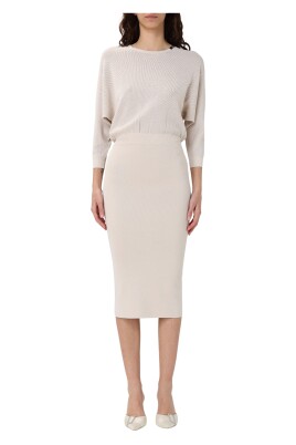 robe-midi-tricotee-a-motif-perfore