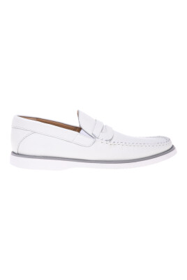 loafer-in-white-tumbled-leather