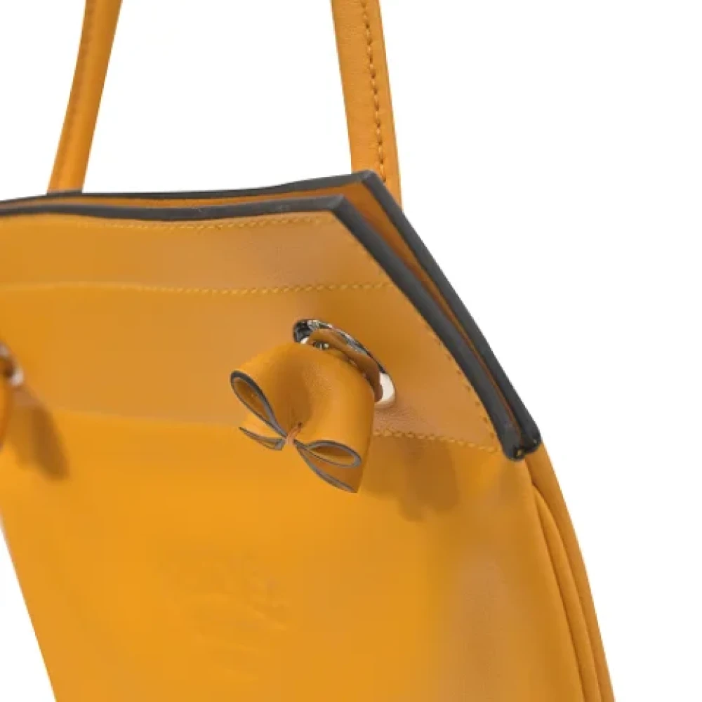Hermès Vintage Pre-owned Leather shoulder-bags Yellow Dames