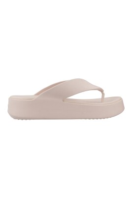 tongs-plateforme-pour-escapade
