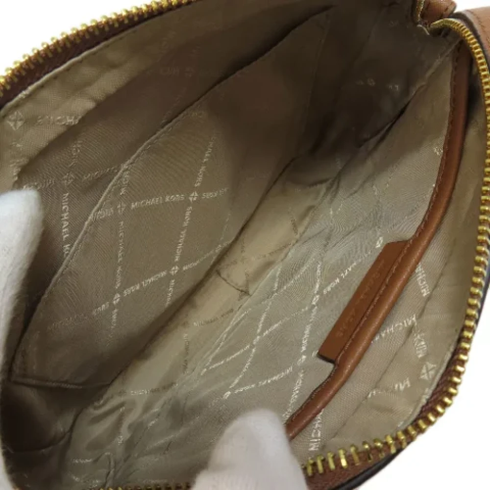 Michael Kors Pre-owned Plastic shoulder-bags Brown Dames