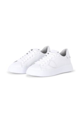 sneaker-en-cuir-minimaliste-avec-talon-blanc