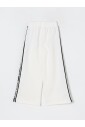 pantalon-enfant-elegant-avec-details