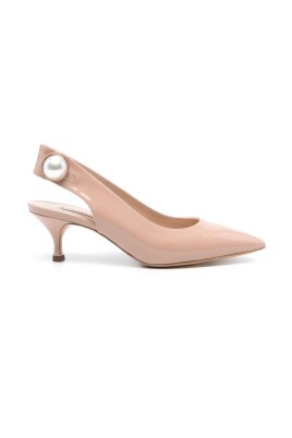 beige-ballerina-shoes-elegant-style