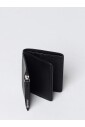portefeuille-en-cuir-noir-a-ziparound