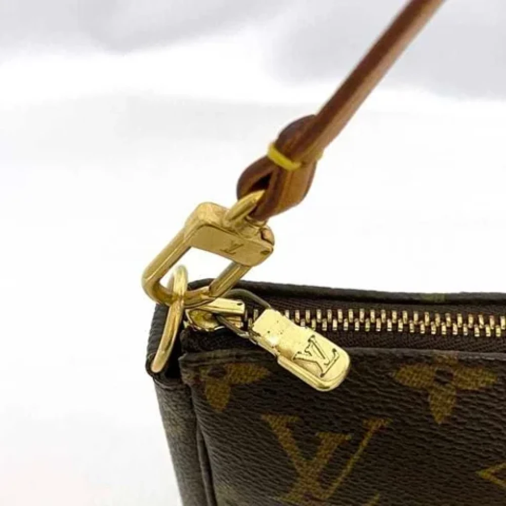 Louis Vuitton Vintage Pre-owned Canvas clutches Beige Dames