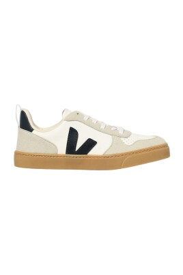eco-friendly-kids-white-sneakers