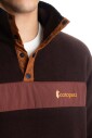 pull-marron-a-boutons-pression