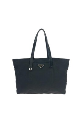 pre-owned-leather-prada-bags