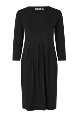 Elegant Svart Klänning med ¾ Ärmar
