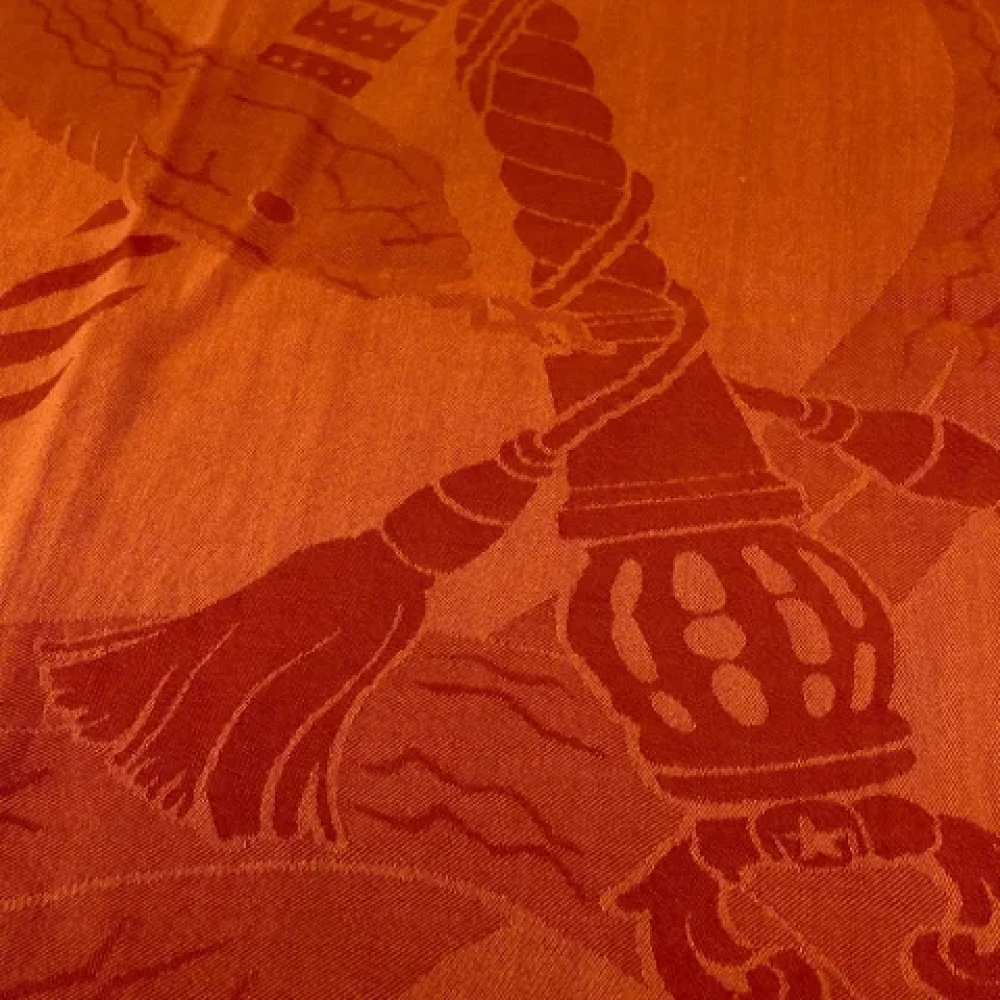 Hermès Vintage Pre-owned Fabric scarves Orange Dames