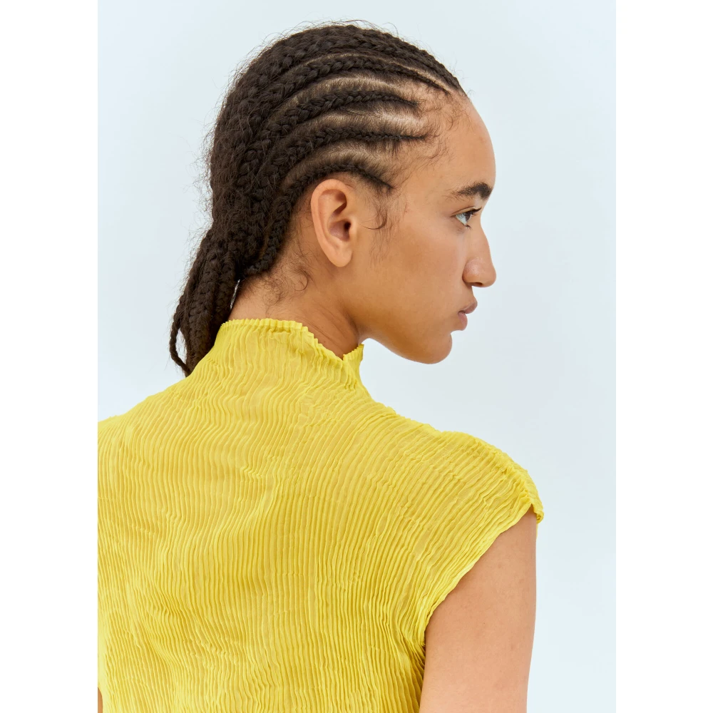 Issey Miyake Geplooide Chiffon Twist Top Yellow Dames