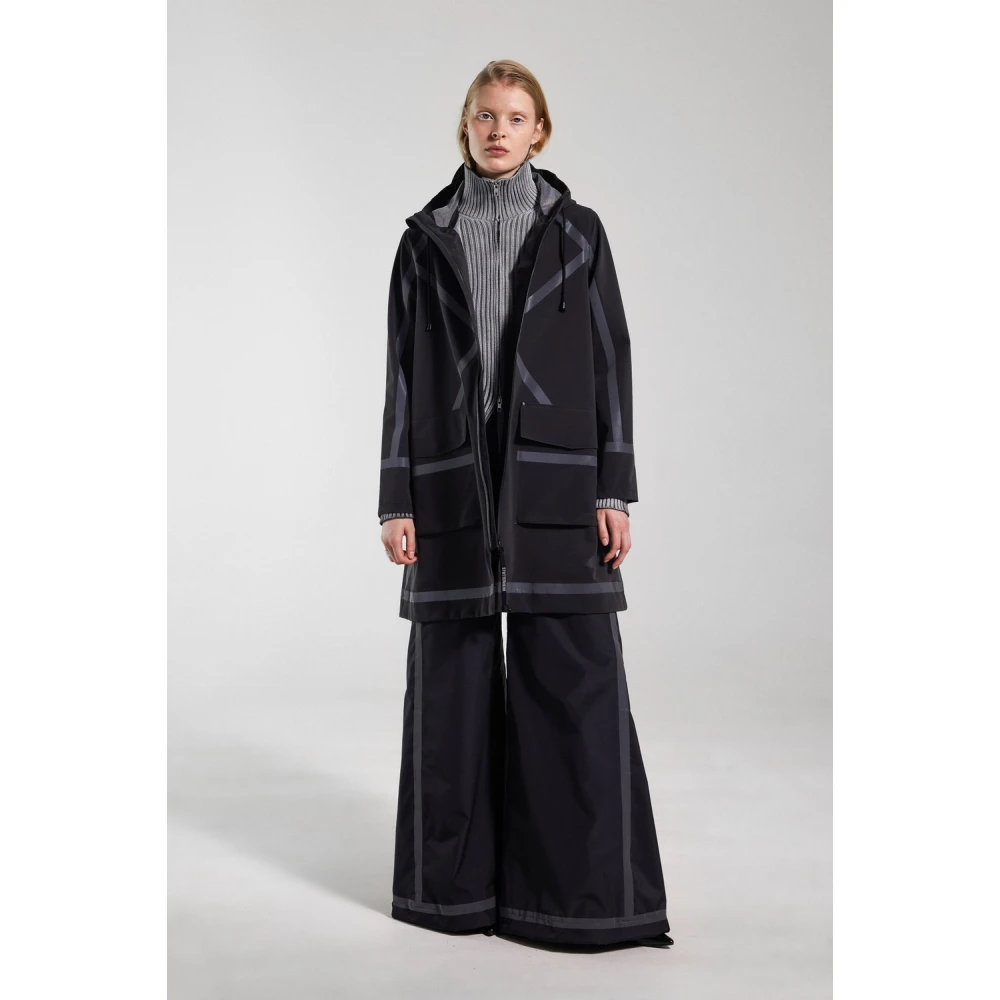 Stutterheim Ambachtelijke A-Lijn Regenjas met Tape Strepen Black Dames