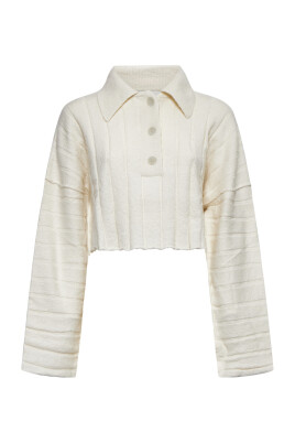 feminine-polo-shirt