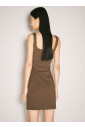 mini-robe-a-encolure-carree