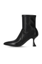 bottine-noire-en-cuir-a-talon