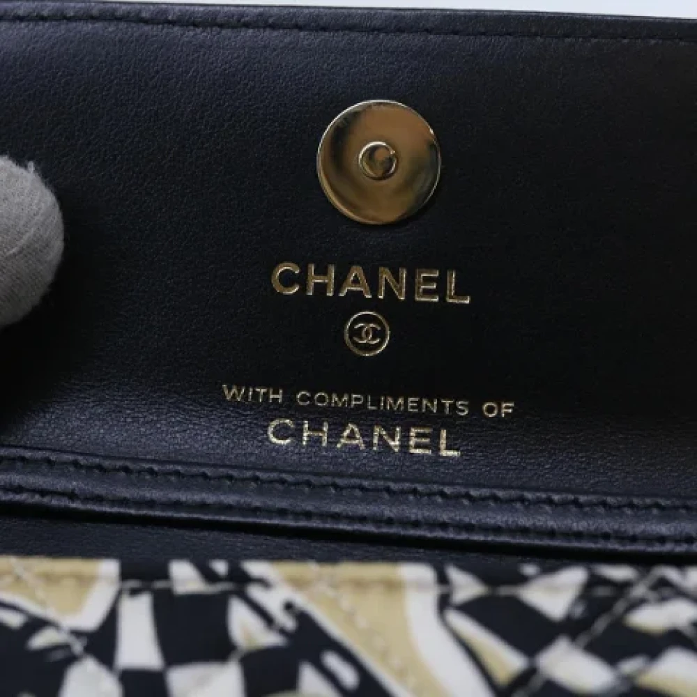 Chanel Vintage Pre-owned Canvas chanel-bags Beige Dames