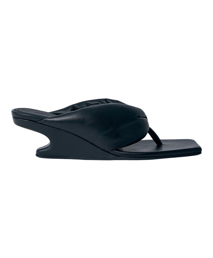 stijlvolle-sleehak-sandalen