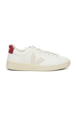 white-sneakers-with-logo-print