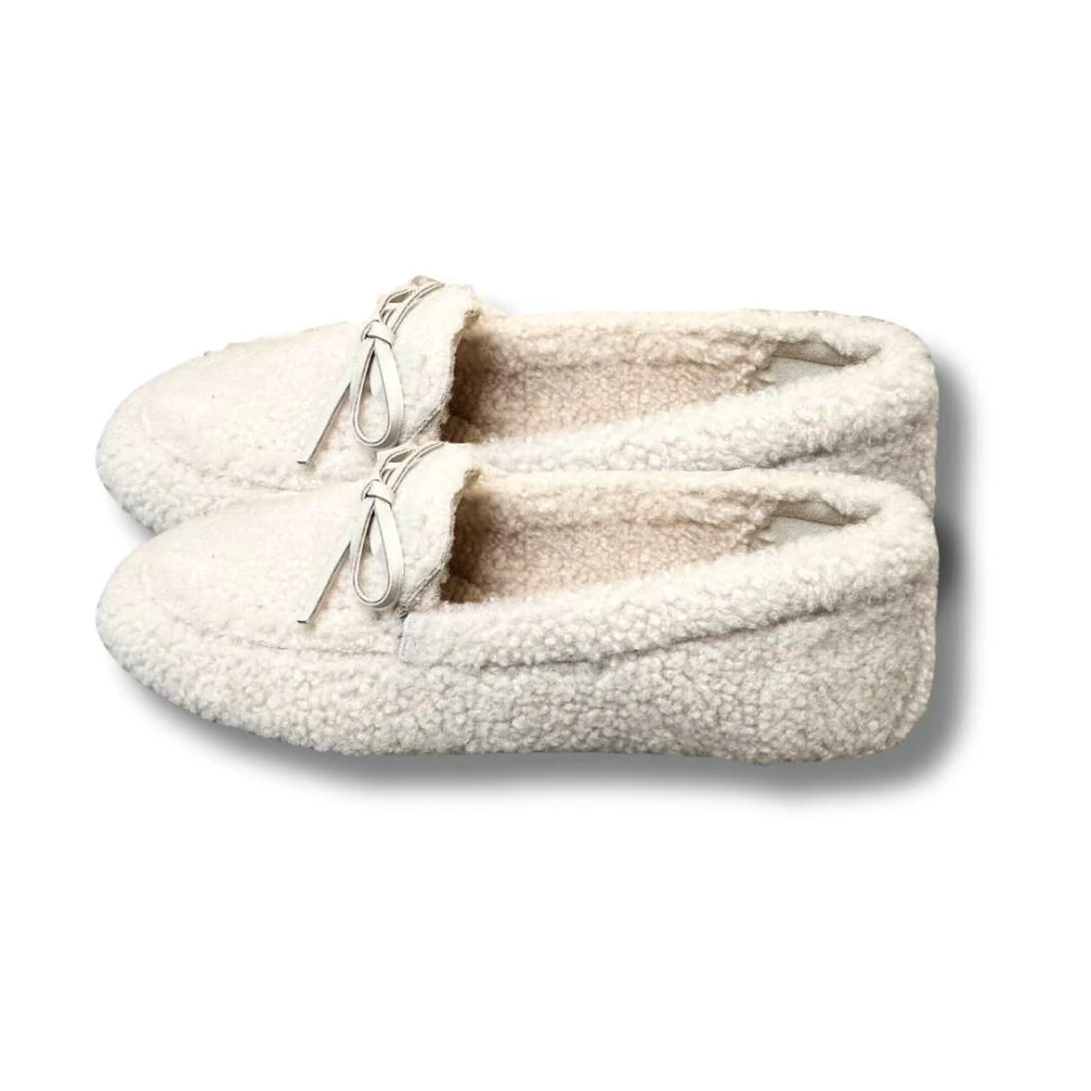 Stuart Weitzman Britt Bow Loafer