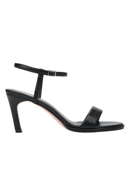 black-heeled-sandals