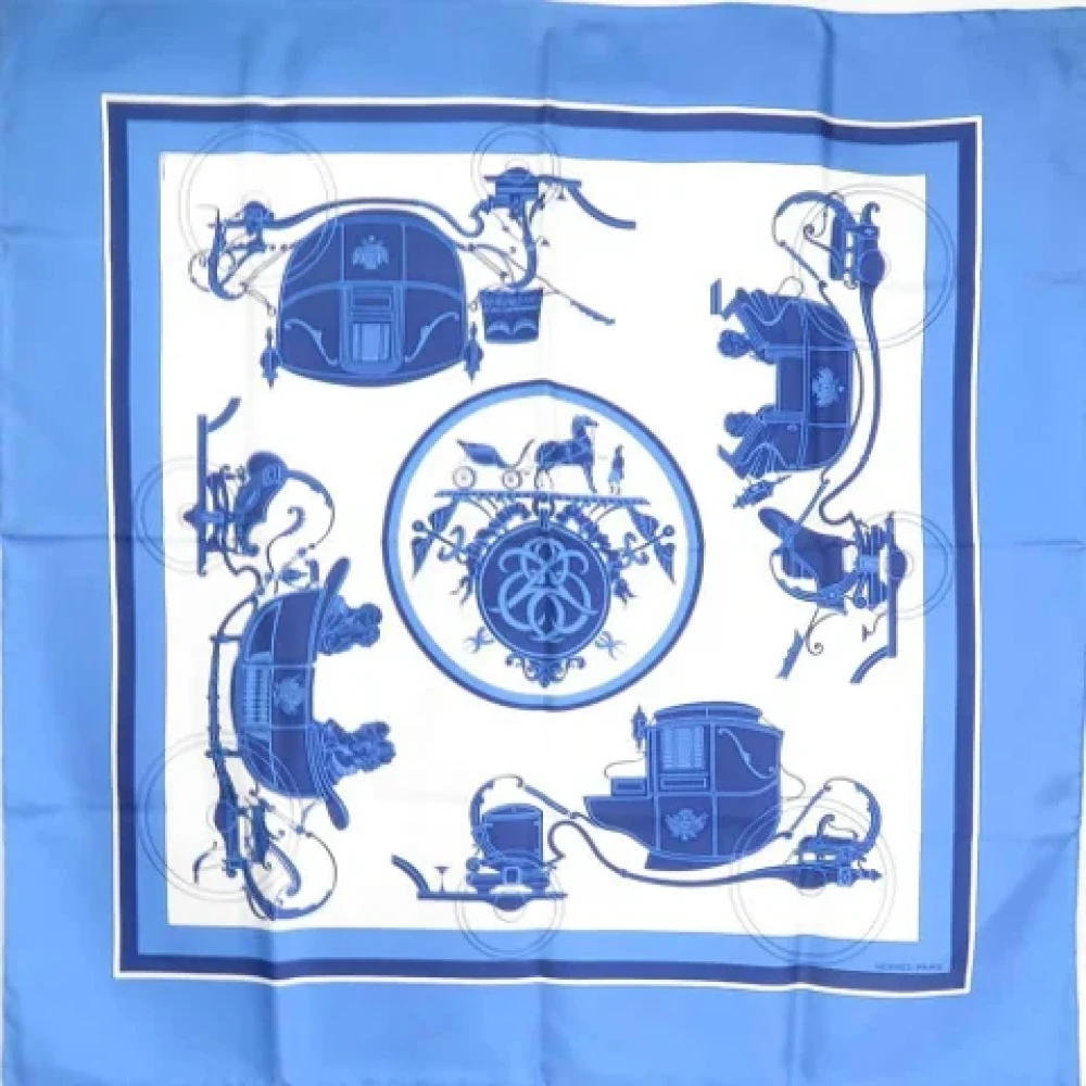 Hermès Vintage Pre-owned Silk scarves Blue Dames