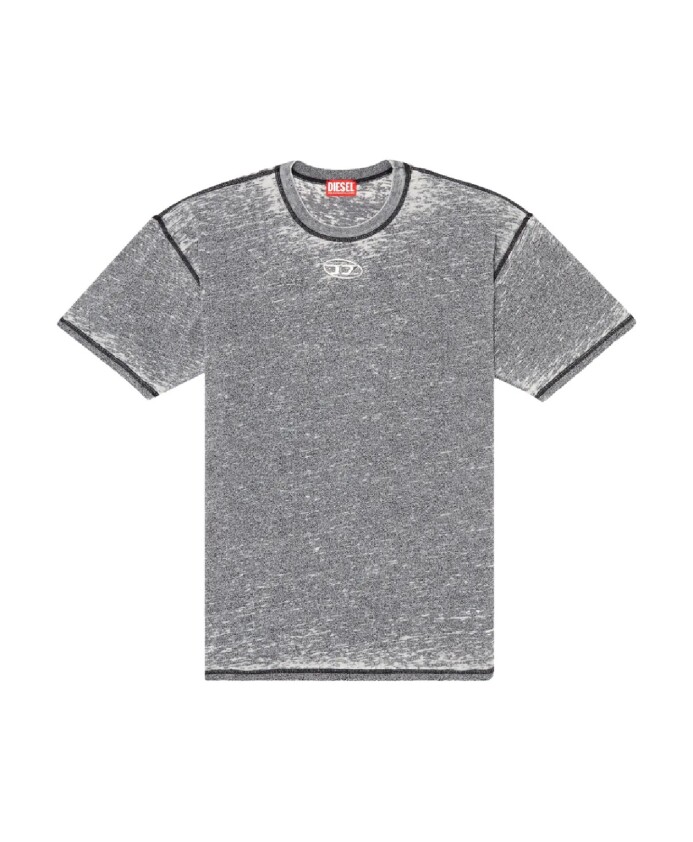 modern-t-shirt-for-casual-outings