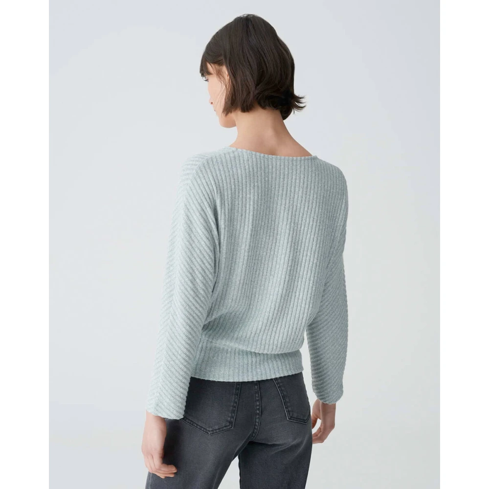 Opus Top met korte mouwen en stijl 10320412511100 Blue Dames