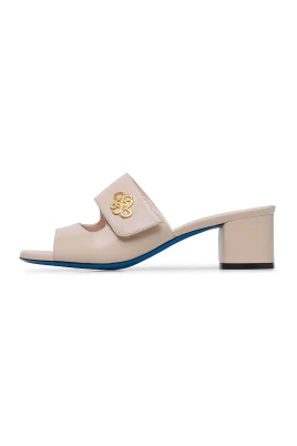 Mule med metallogo