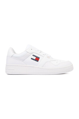 white-retro-basketball-sneakers
