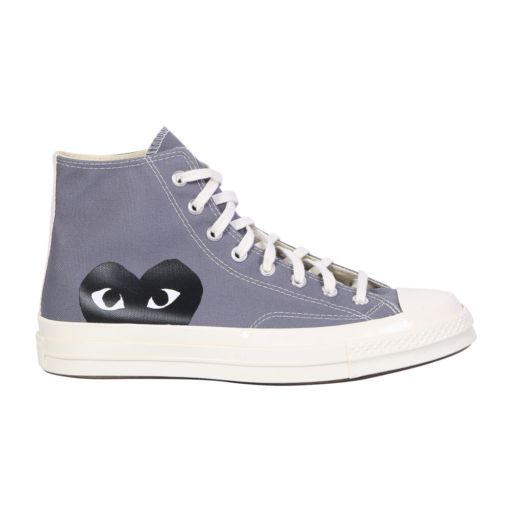 Comme de garcon shops and converse