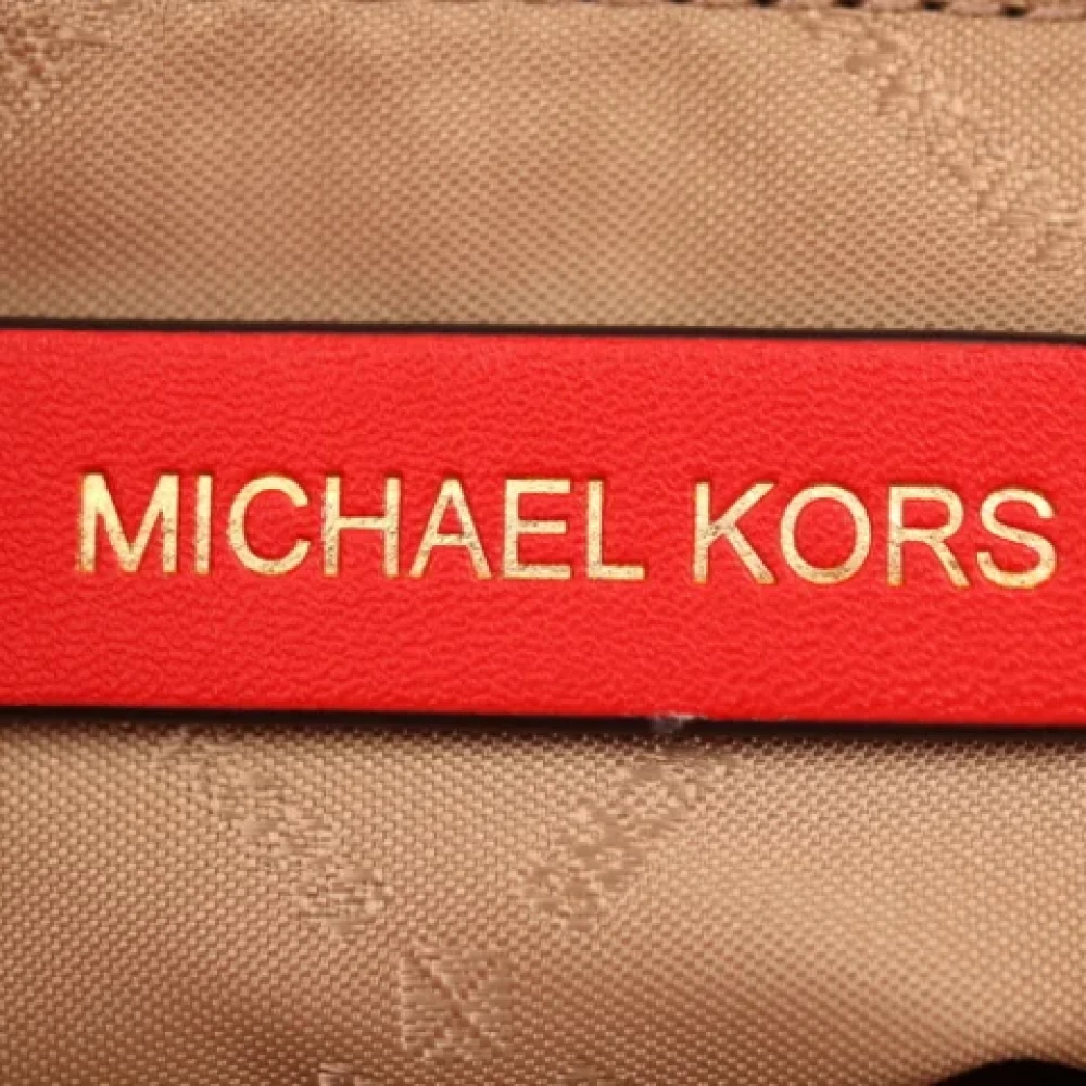 Michael Kors Pre-owned Leather shoulder-bags Red Dames