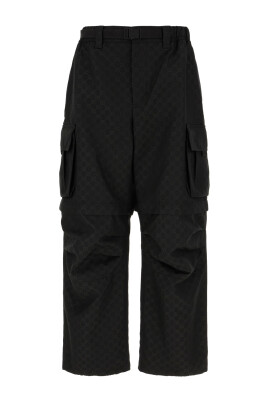 stylish-pants-for-men-and-women
