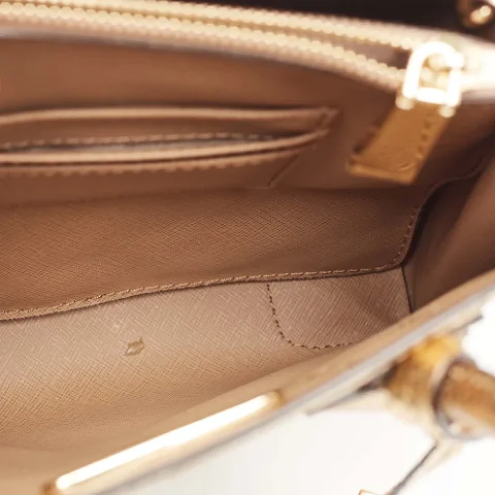 Michael Kors Pre-owned Leather totes Yellow Dames