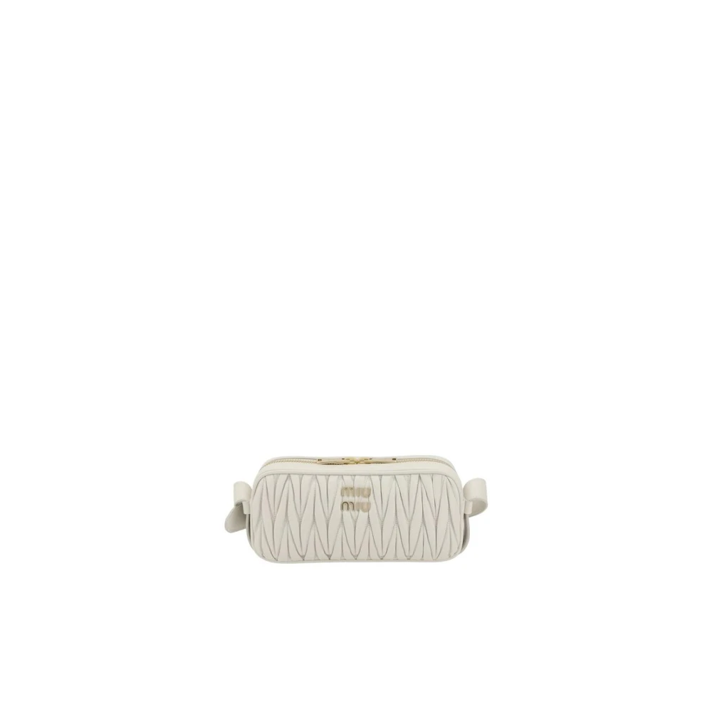 Miu Matelassé Leren Schoudertas met Monogram Plaque White Dames