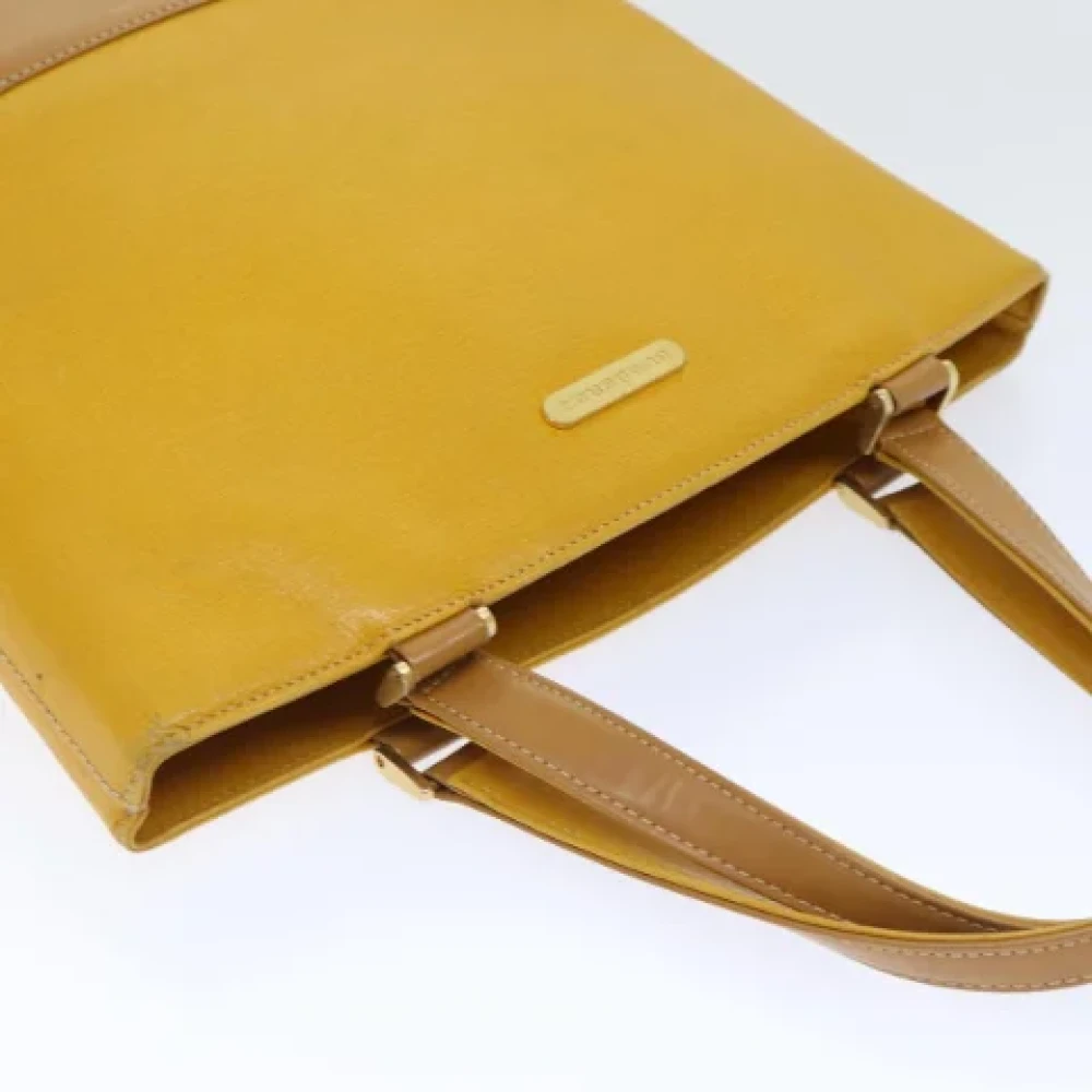 Burberry Vintage Pre-owned Leather handbags Yellow Dames
