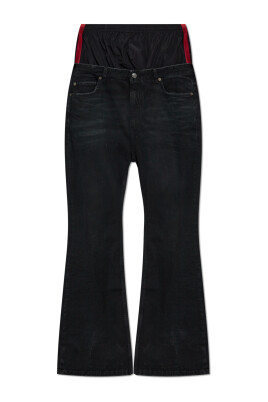 jeans-with-flared-legs