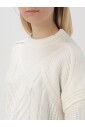 pull-en-maille-torsadee-blanc