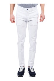 Chinos