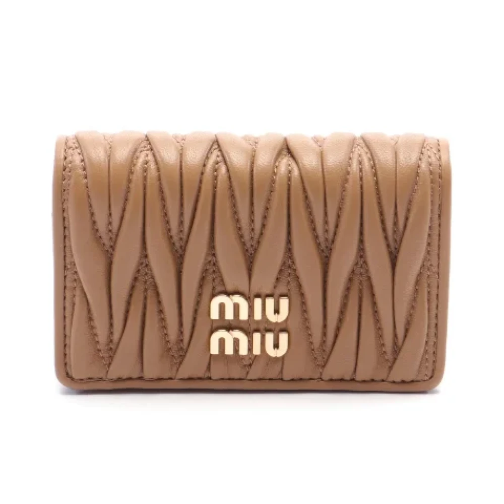 Miu Pre-owned Leather home-office Brown Dames