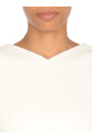 robe-blanche-sans-manches-col-en-v