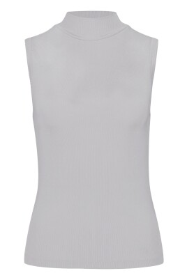 elegant-ribbed-turtleneck-top-in-ecru
