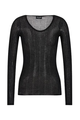 stylish-sweater-uc99