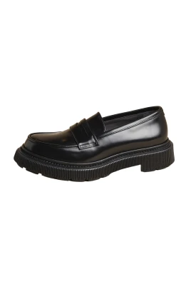 Type 159 Loafer