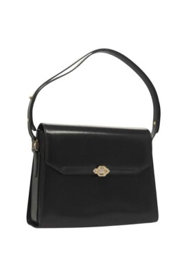 pre-owned-leather-handbags